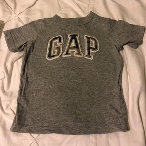 GAP T-shirt 18-24mnths